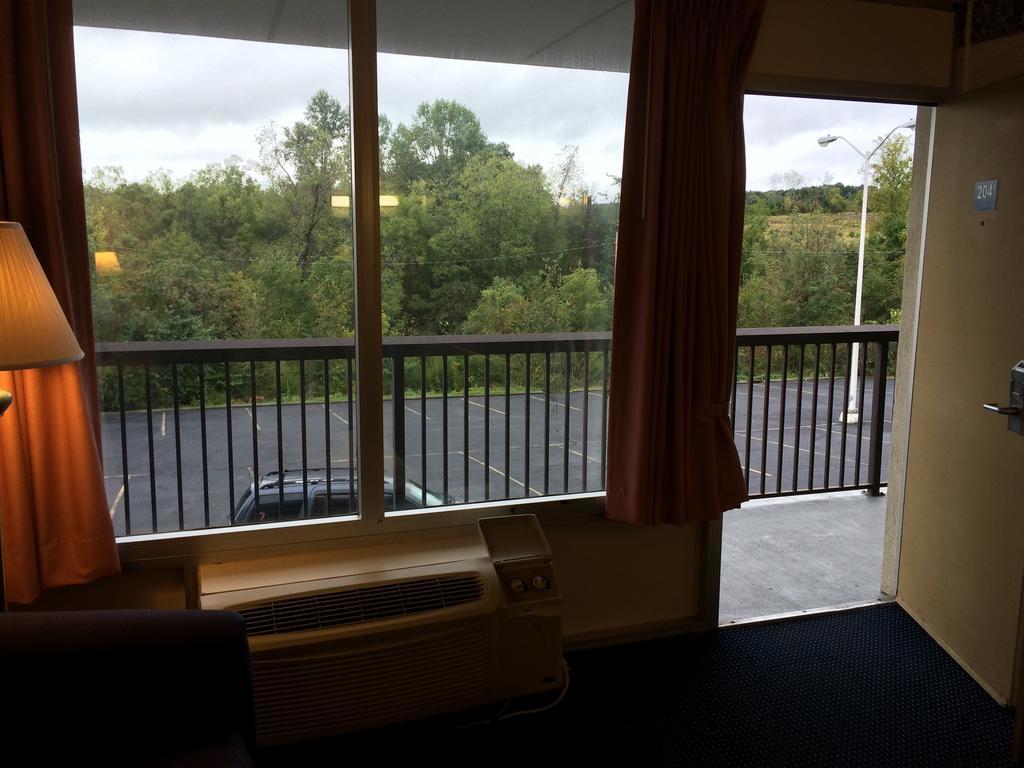 Knights Inn Newport Dış mekan fotoğraf