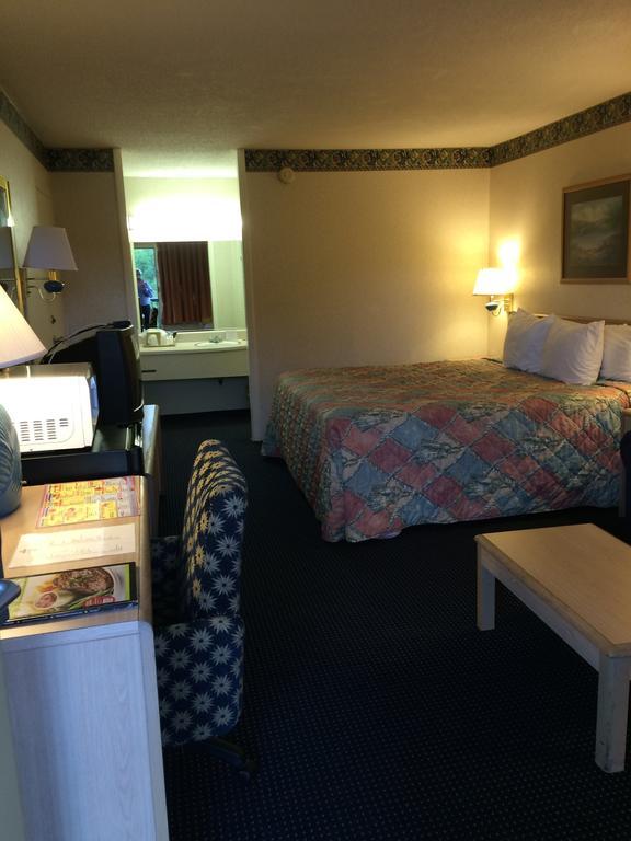 Knights Inn Newport Dış mekan fotoğraf